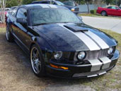 FORD MUSTANG