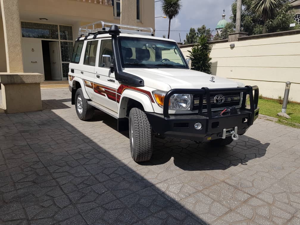 Toyota Land Cruiser